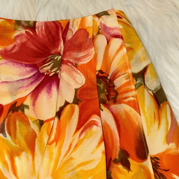 Liz Claiborne Size Petite Floral Skirt - Picture 2 of 7